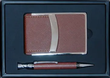 Набор подарочный 901036-12 Reporter (2 предмета) обложка книги