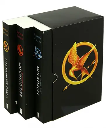 Suzanne Collins - Hunger Games Trilogy Classic boxed set обложка книги