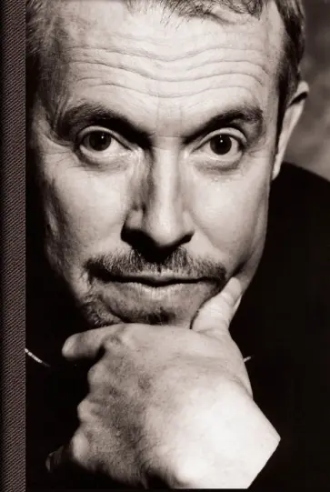 Блокнот "Андрей Макаревич. Взгляд" А6+ обложка книги