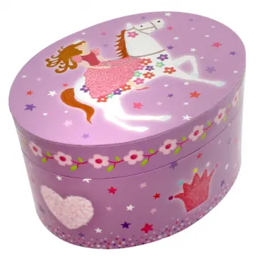 Шкатулка музыкальная "Принцесса на коне" (615000(615962) обложка книги