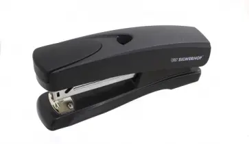 Степлер "Schwarz" (пластик, №24, 20 листов, черный) (401064-01) обложка книги