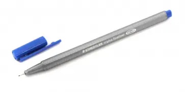 Капиллярная ручка "Triplus" (0.3 мм, голубая) (334-37) обложка книги