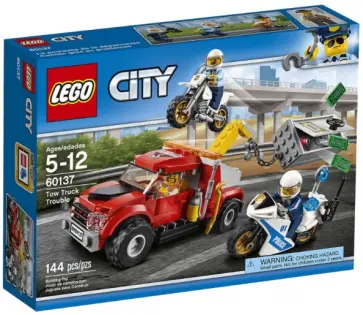 Конструктор "Побег на буксировщике" (60137) обложка книги