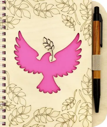 Блокнот деревянный с ручкой "Голубь. Веточки" (40 листов, нелинованный) обложка книги