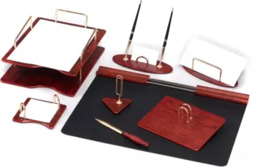 Настольный набор из МДФ (8 предметов, красное дерево) (8S-1A) обложка книги