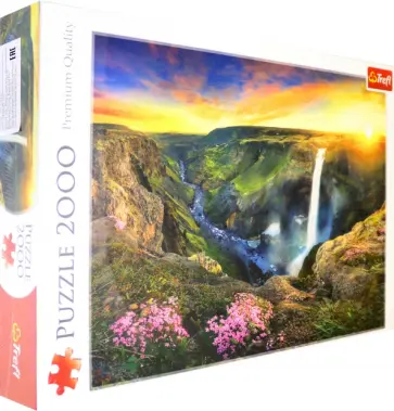 Trefl. Puzzle-2000. Водопад Хайфосс, Исландия Trefl. Puzzle-2000. Водопад Хайфосс, Исландия обложка книги