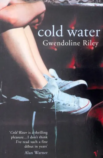 Gwendoline Riley - Cold Water обложка книги