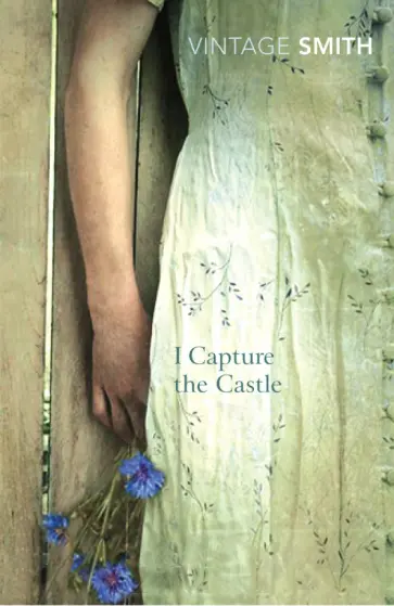 Dodie Smith - I Capture the Castle Dodie Smith - I Capture the Castle обложка книги