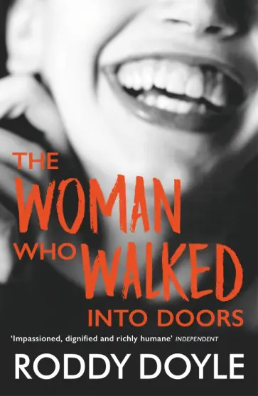 Roddy Doyle - The Woman Who Walked Into Doors обложка книги