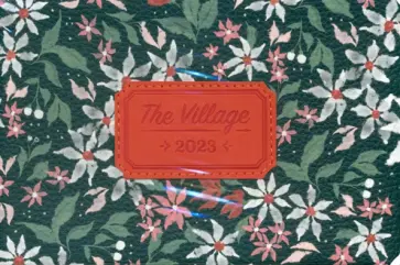 Еженедельник датированный The Village. Белые цветы, 64 листа, черный обложка книги