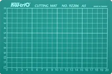 Подкладка для резки А5 зеленая Подкладка для резки А5 зеленая обложка книги