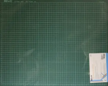 Подкладка для резки, А2, зеленая Подкладка для резки, А2, зеленая обложка книги